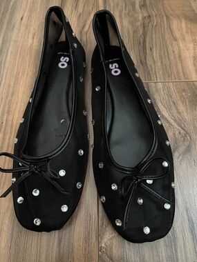 SO Black Rhinestone-Embellished Ballet Flats